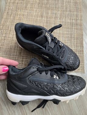 Under Armour Kids' Black Cleats